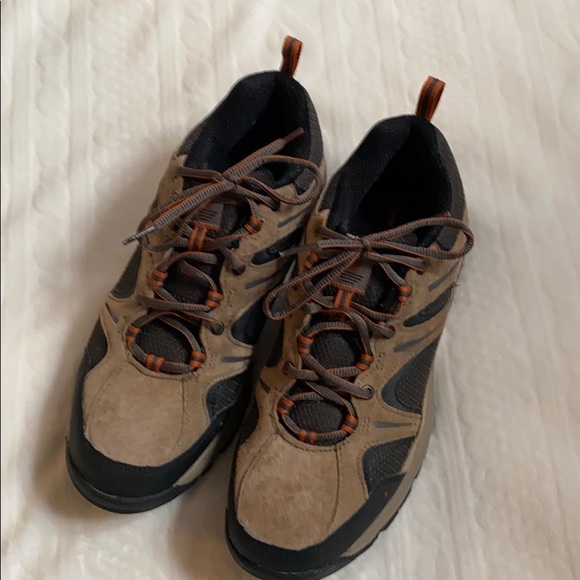 New Balance Other - New balance shoes NWOT size 9.5